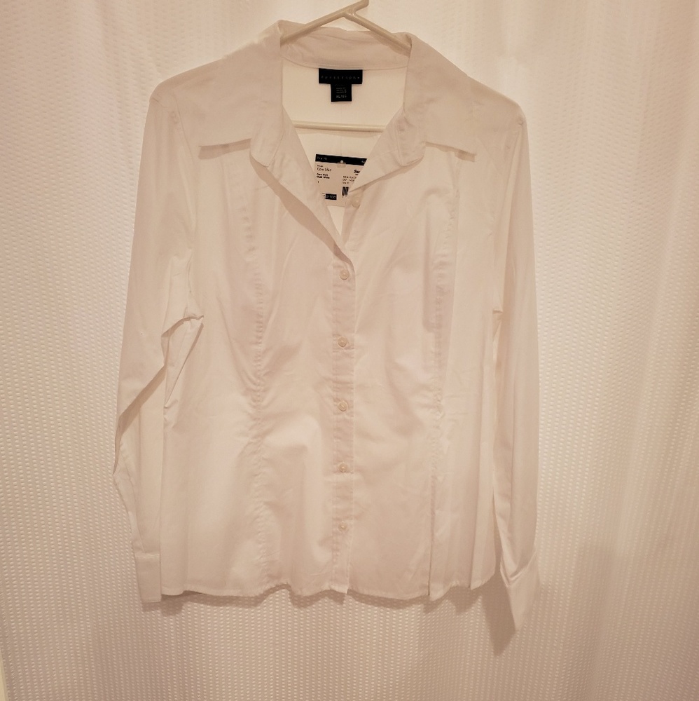 Apostrophe white long sleeved dress shirt